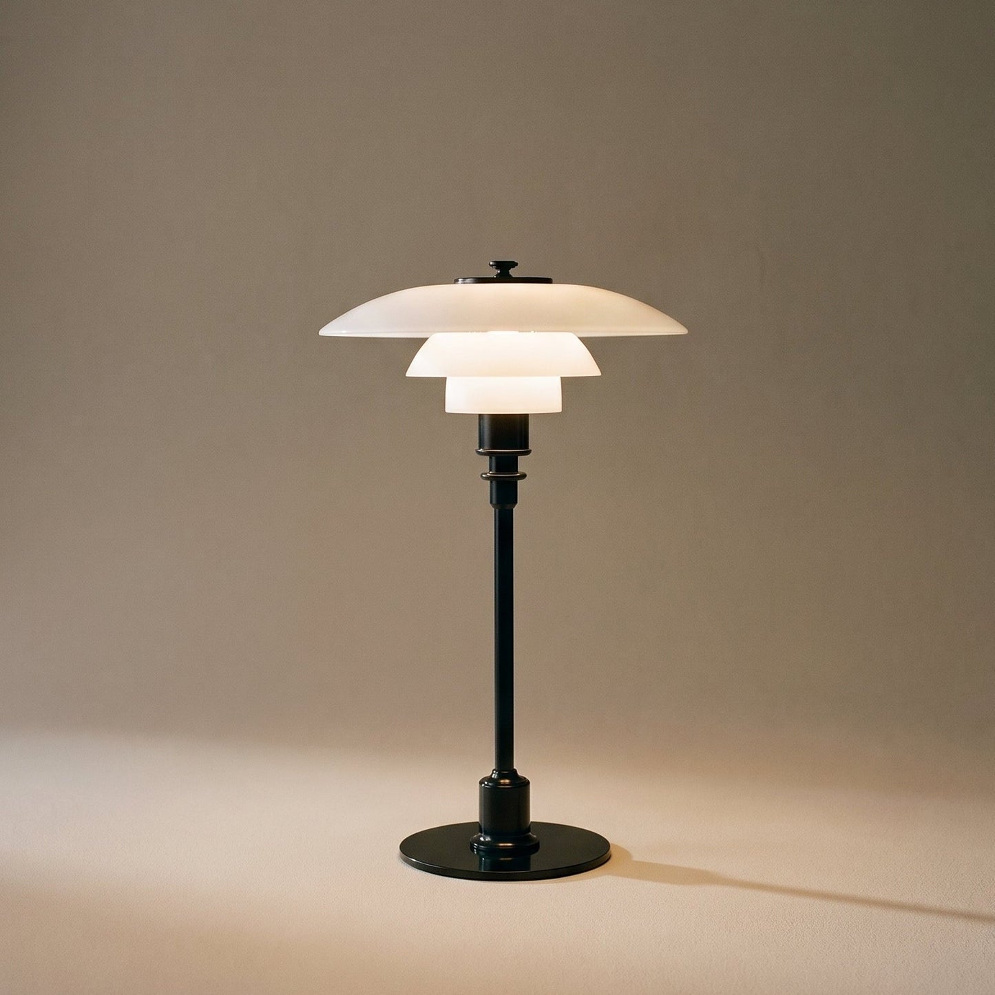Dänische Design-Tischlampe